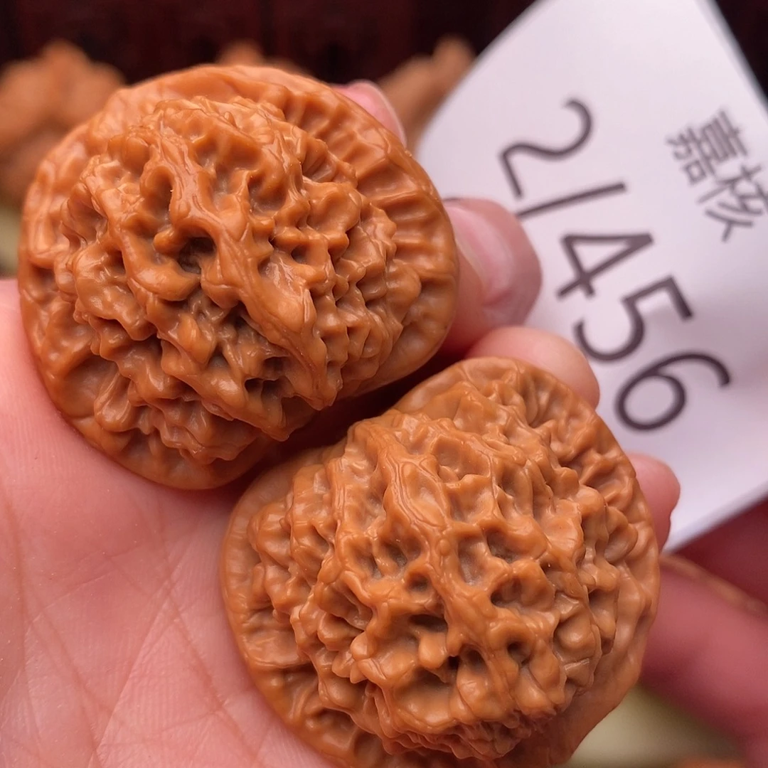 A***7文玩核桃把件35秦闷