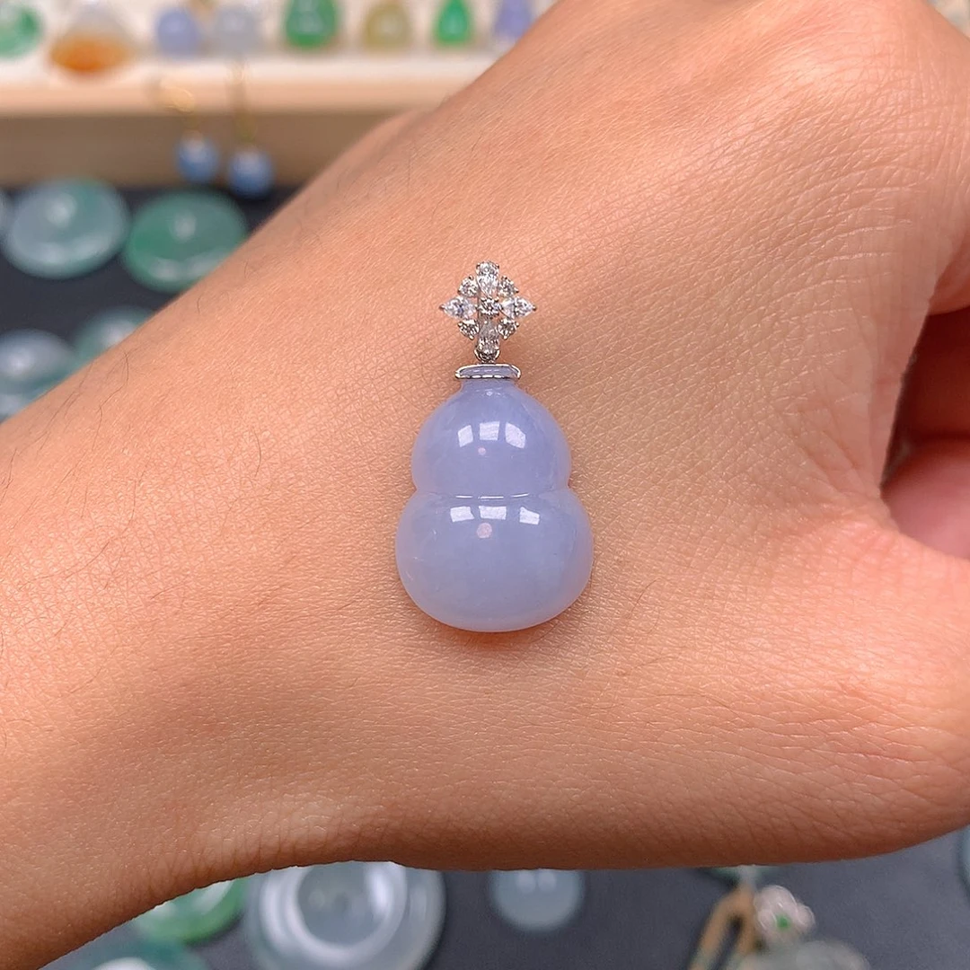 吊坠(赠链)18K金镶嵌翡翠