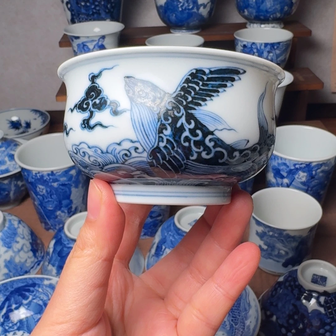 T***u景德镇手绘鲲鹏炉式杯