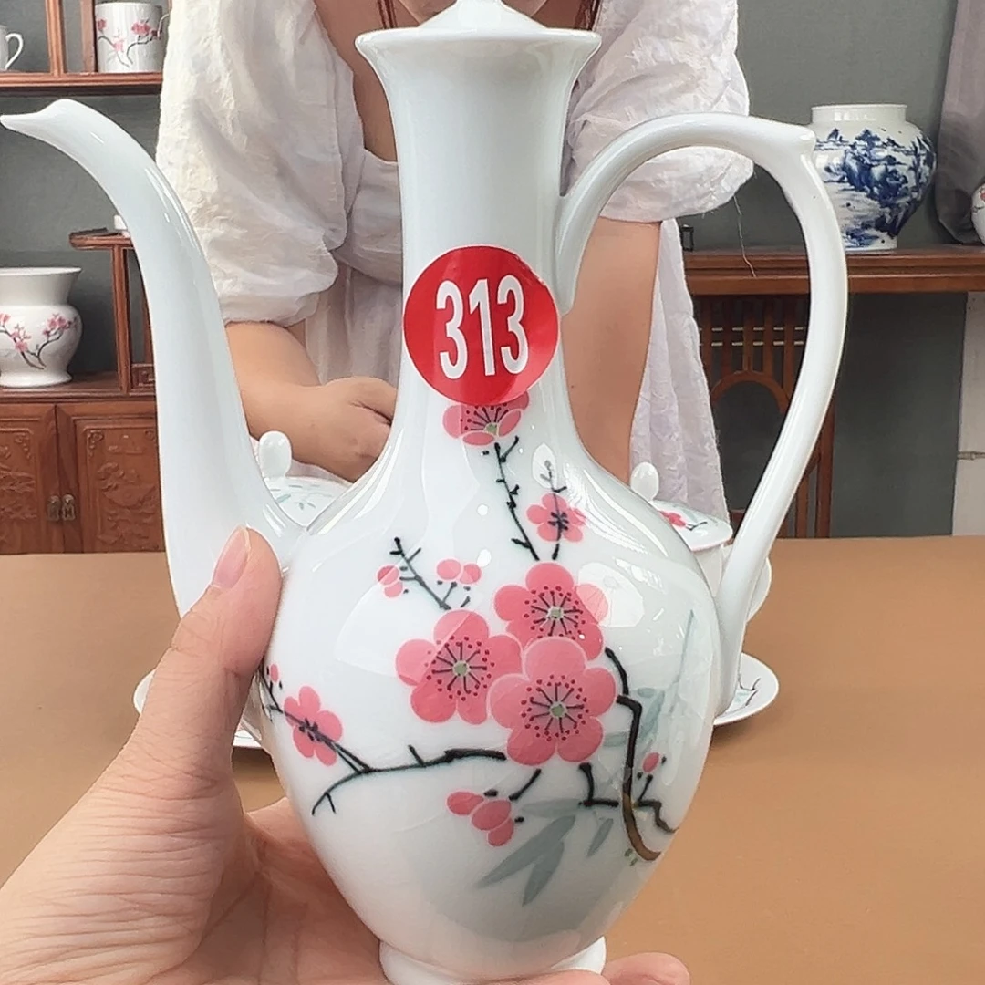 翠竹红梅酒壶瑕开片