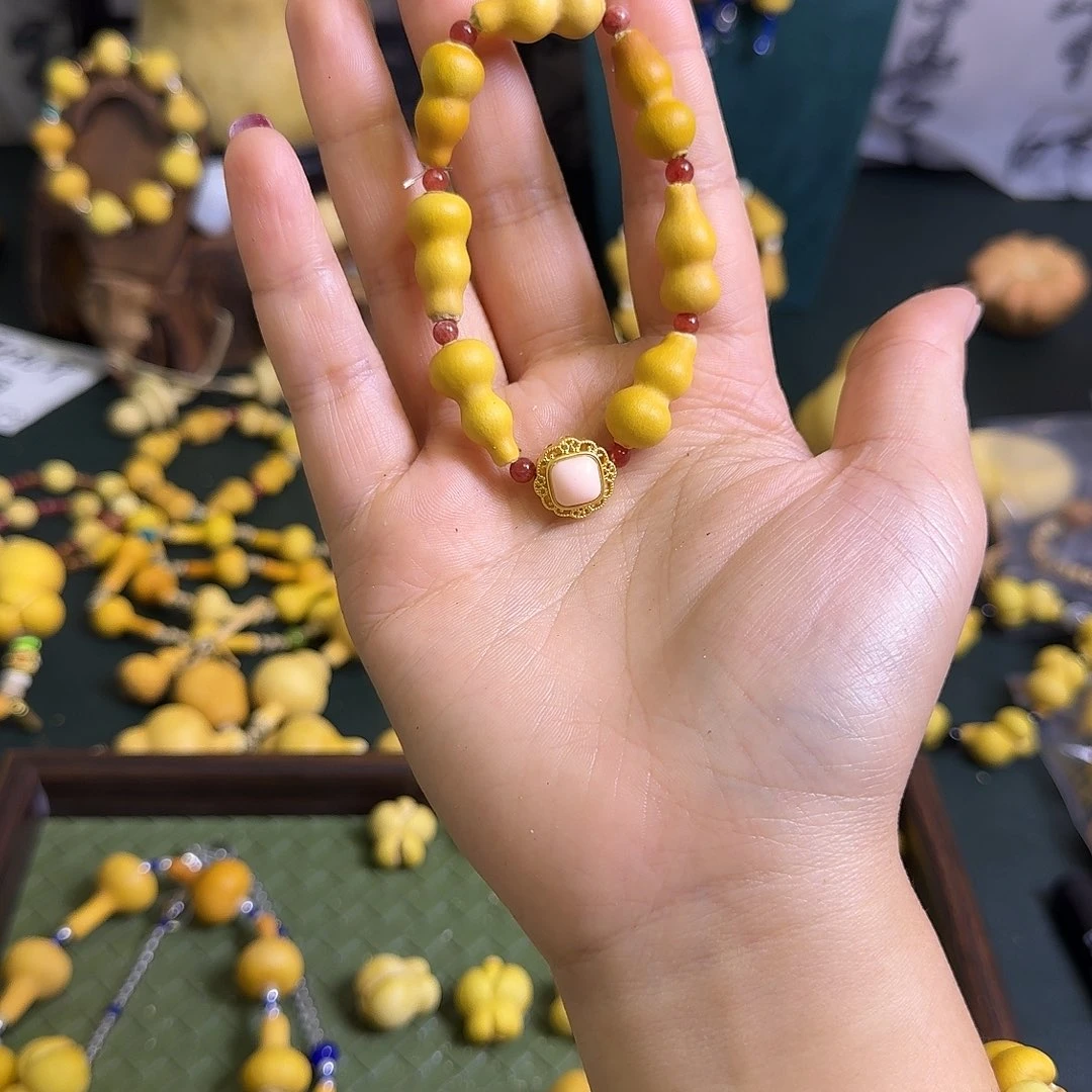 大***宝大叶紫檀（黑酸枝木类）