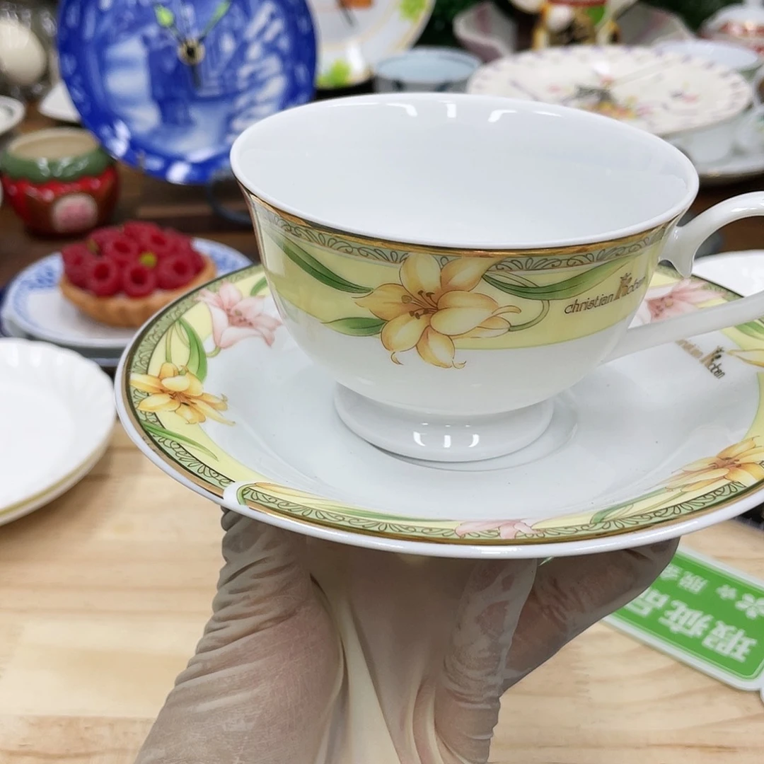 鹿屋家的美丽咖啡杯