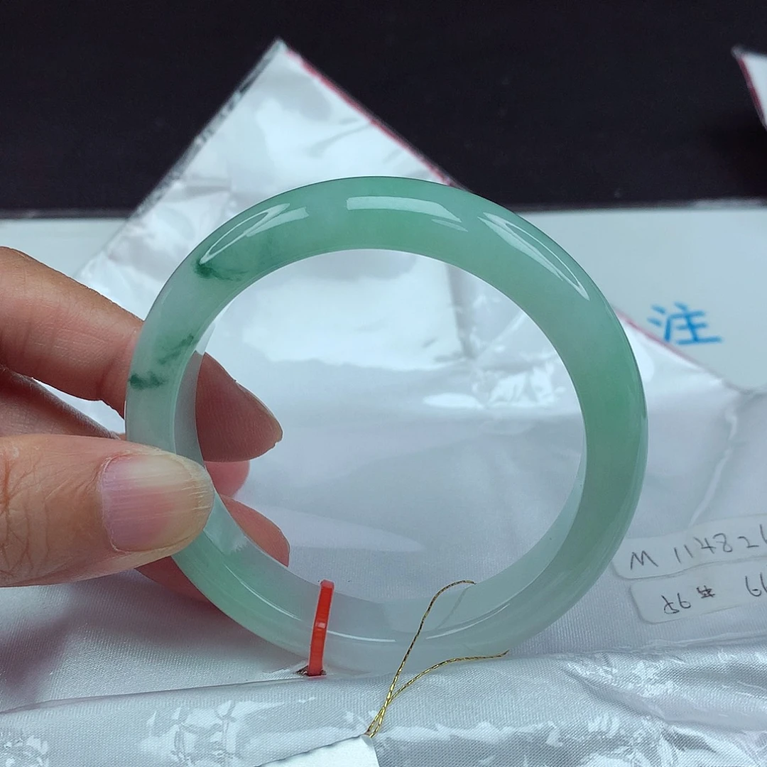 翡翠未镶嵌手镯56圈4826