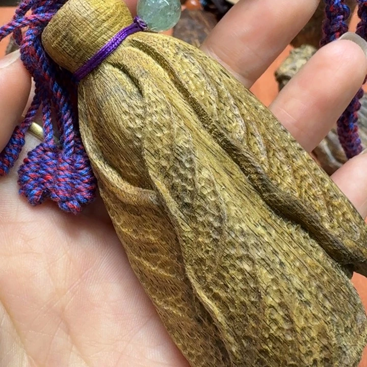 大叶紫檀（黑酸枝木类）