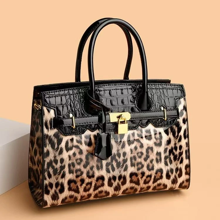 2026新款时尚大气女包女士百搭轻奢鳄漆皮