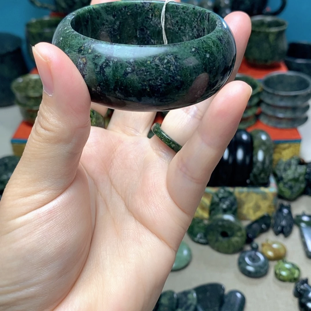 @***姨蛇纹石玉未镶嵌吊坠(不含链)