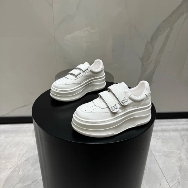 新款秋季真皮增高松糕鞋时尚休闲鞋魔术贴透气百搭厚款休闲鞋平跟