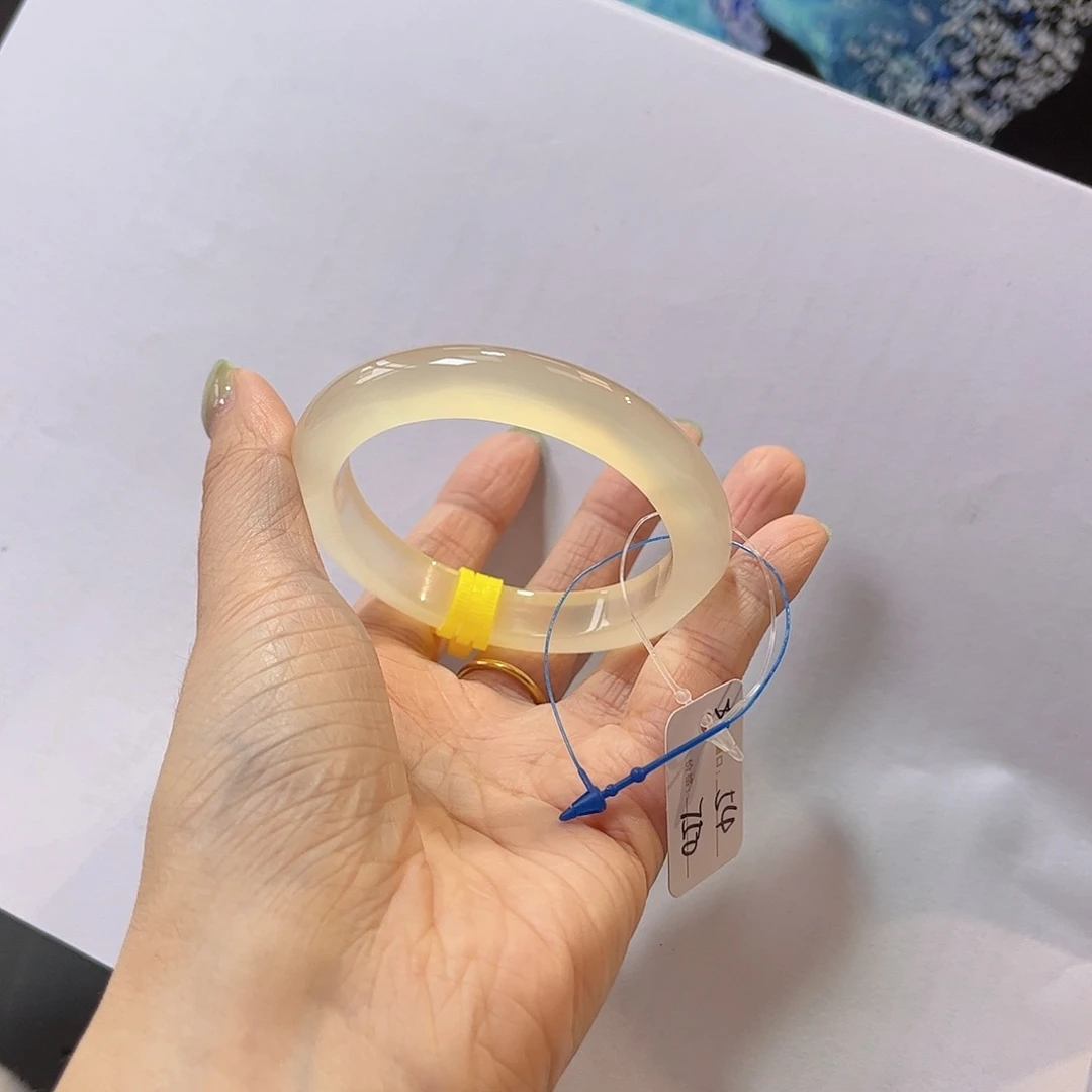 手镯玛瑙/玉髓未镶嵌4号 54.8圈口 水纹蜂蜜水嫩金