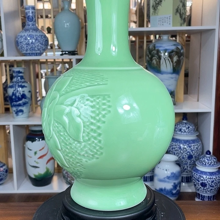 摆件原价590豆青牡丹尚瓶