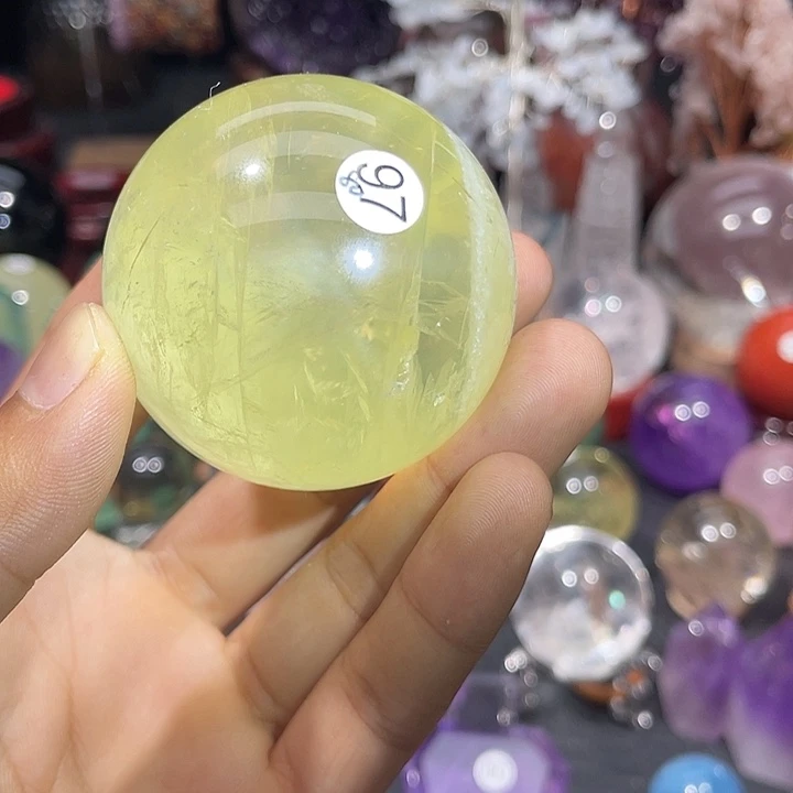 未镶嵌珠宝半成品水晶微瑕5.25