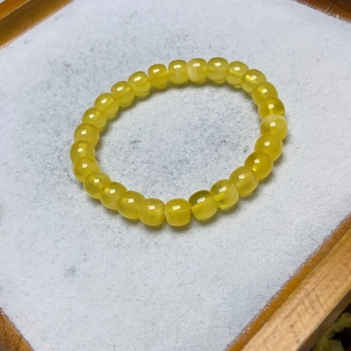 未镶嵌蜜蜡裸石多样性发货