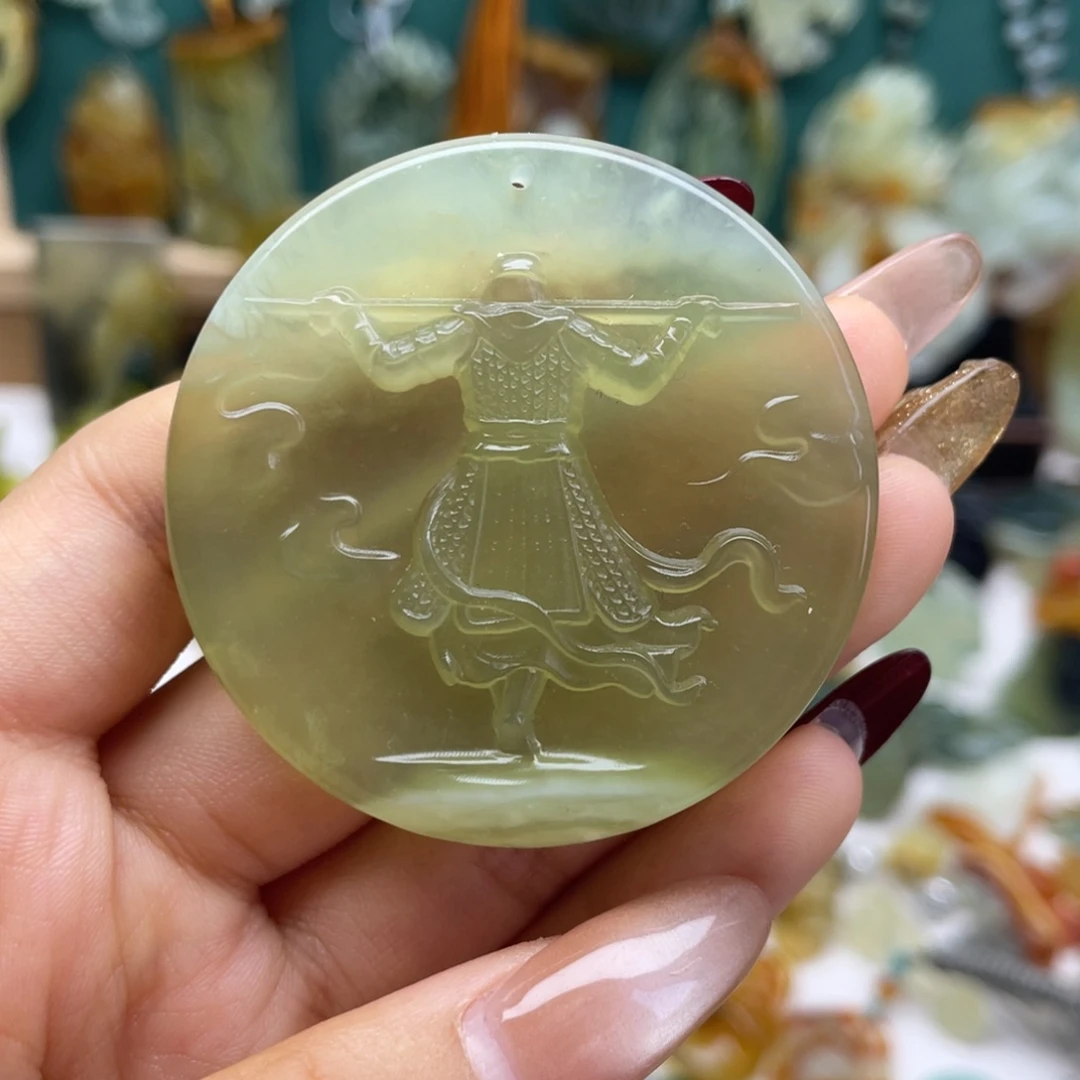 蛇纹石玉颈饰未镶嵌