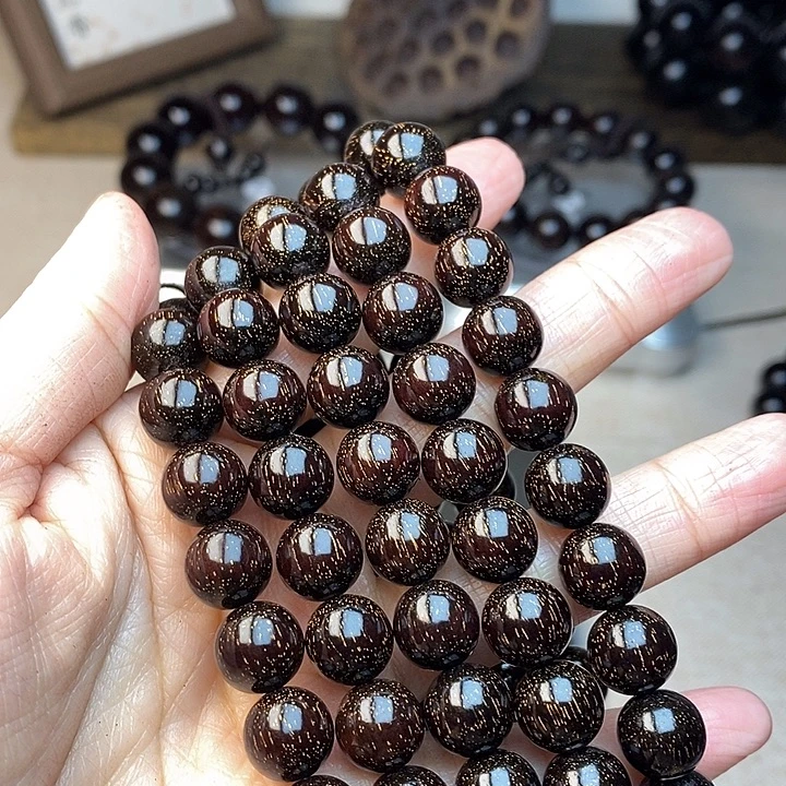 檀香紫檀（小叶紫檀）1.0爆