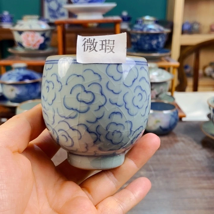 瓷片手工制作工艺精湛等