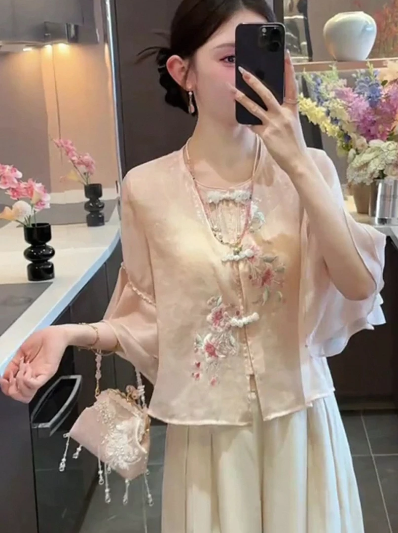 短袖衬衫女2025新款夏季新中式国风盘扣提花刺绣特别漂亮掐腰上衣