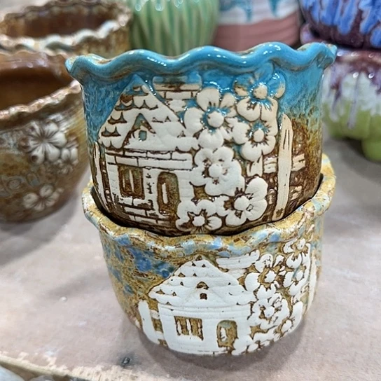 有孔！！有问题问客服，满9元包邮