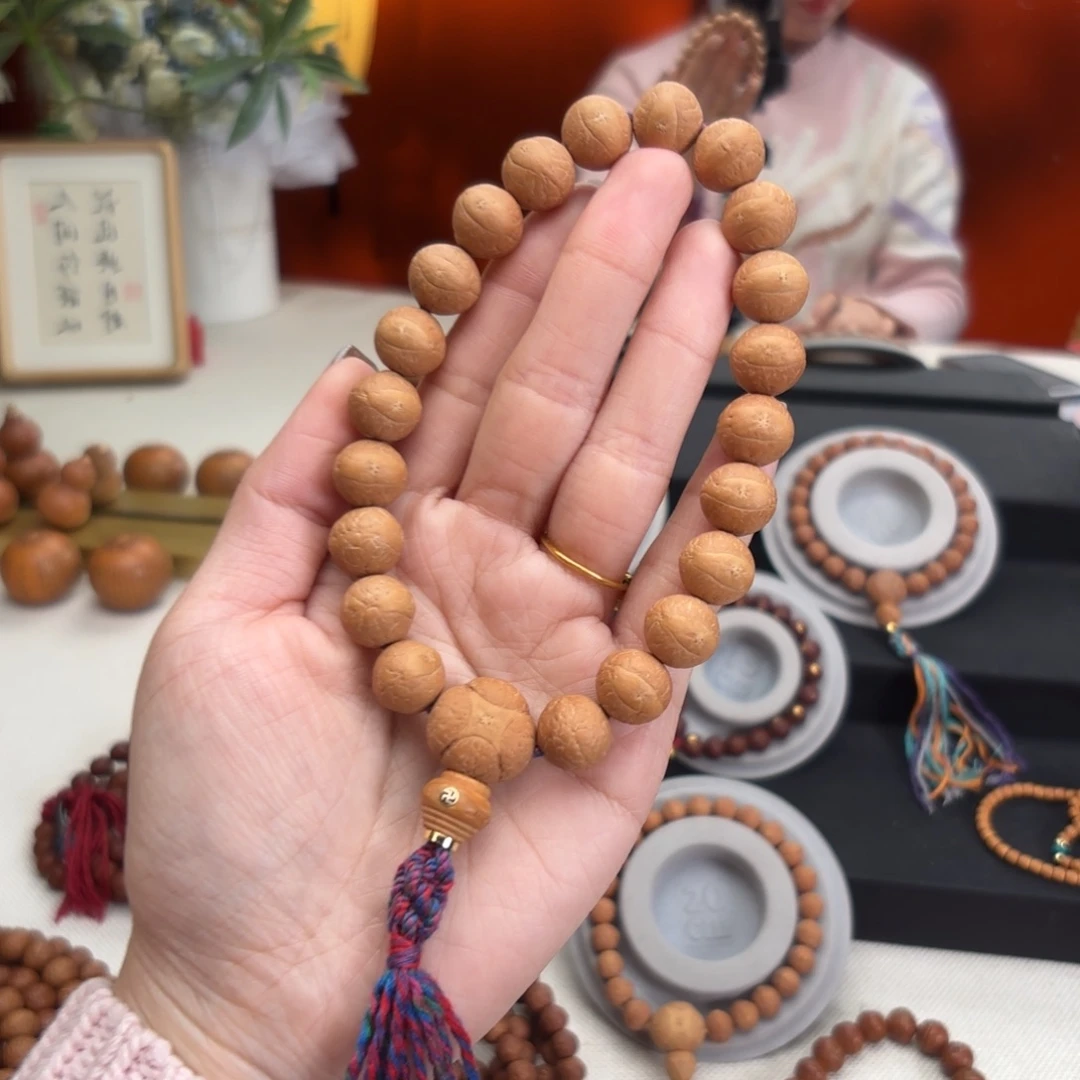 凤眼菩提吊坠12.8毫米铁籽单圈大眼萌