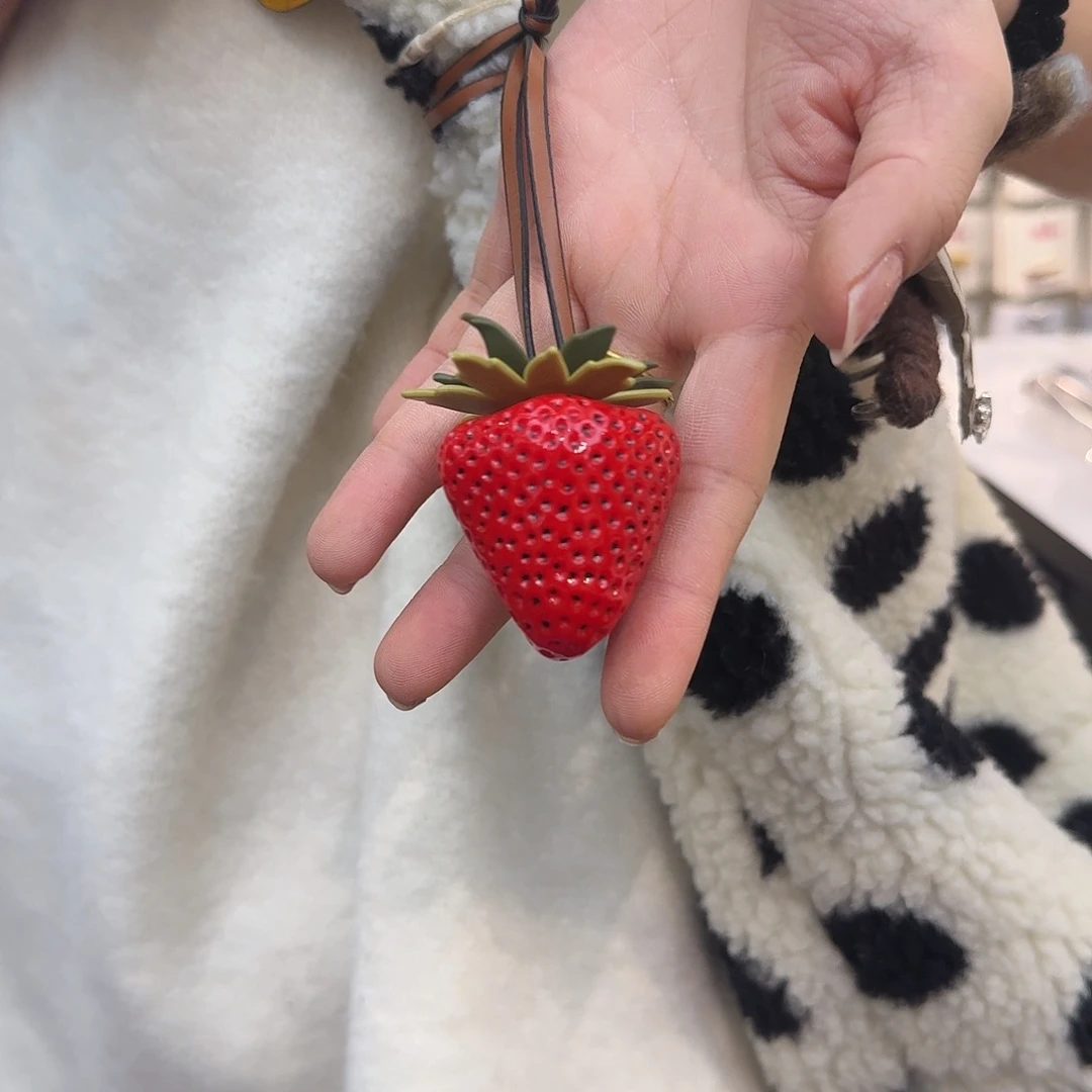 三****布艺非金属新款草莓