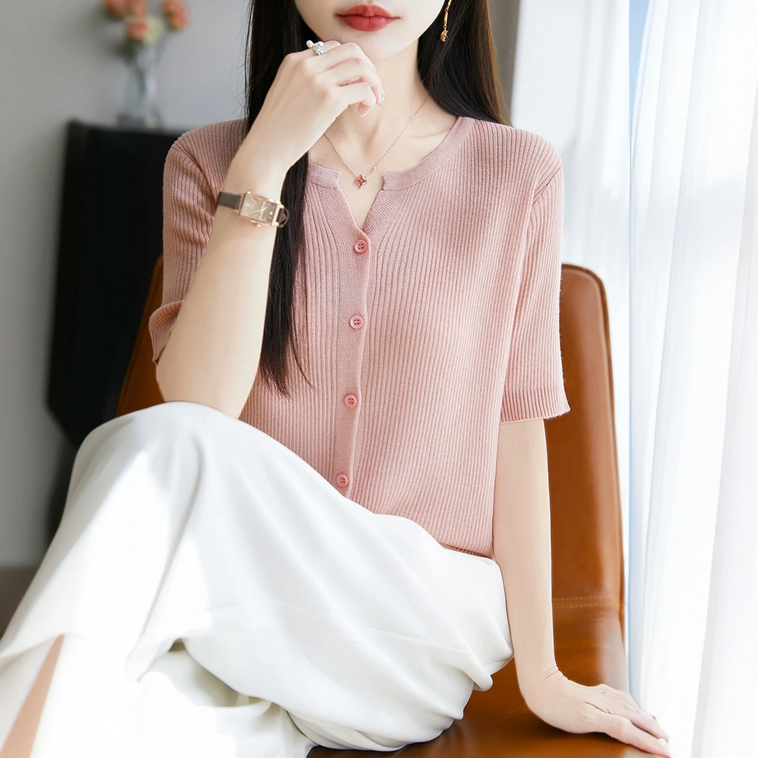 夏季薄款圆领精纺短袖开衫女外穿宽松大码显瘦外搭上衣针织衫