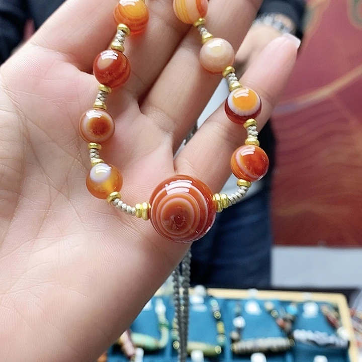 玛瑙/玉髓颈饰合金