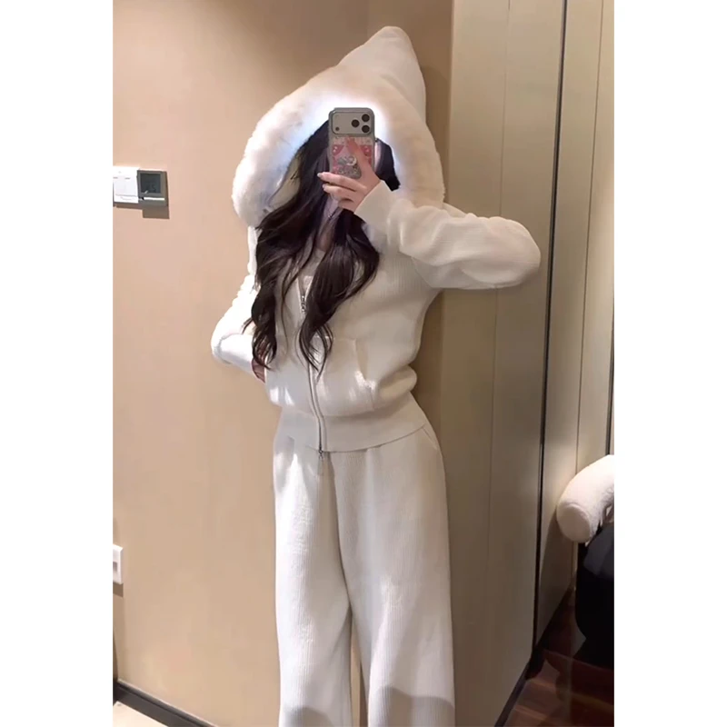 秋冬新款韩系穿搭杏色连帽毛领开衫外套阔腿休闲裤套装