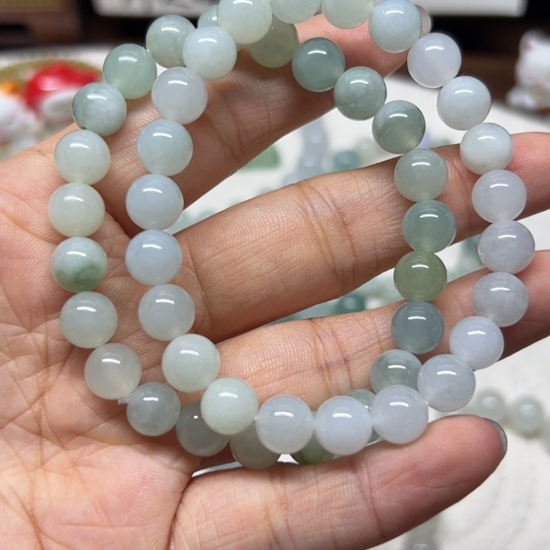 定制翡翠未镶嵌卡八手串