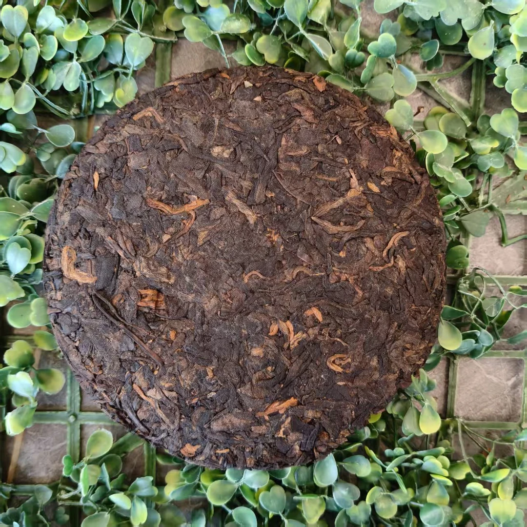 雨腾妹夫  W限”凤羽之L”紫芽200g/饼 熟茶（7月18）