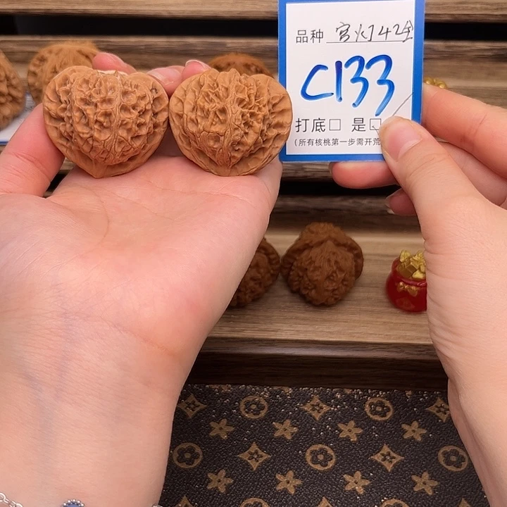 文玩核桃吊坠宫灯42全