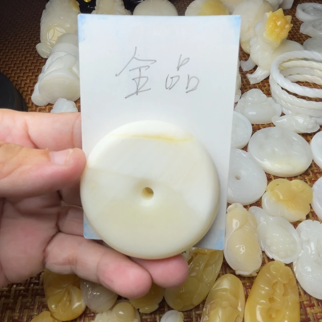 贝壳非金属全品平安扣