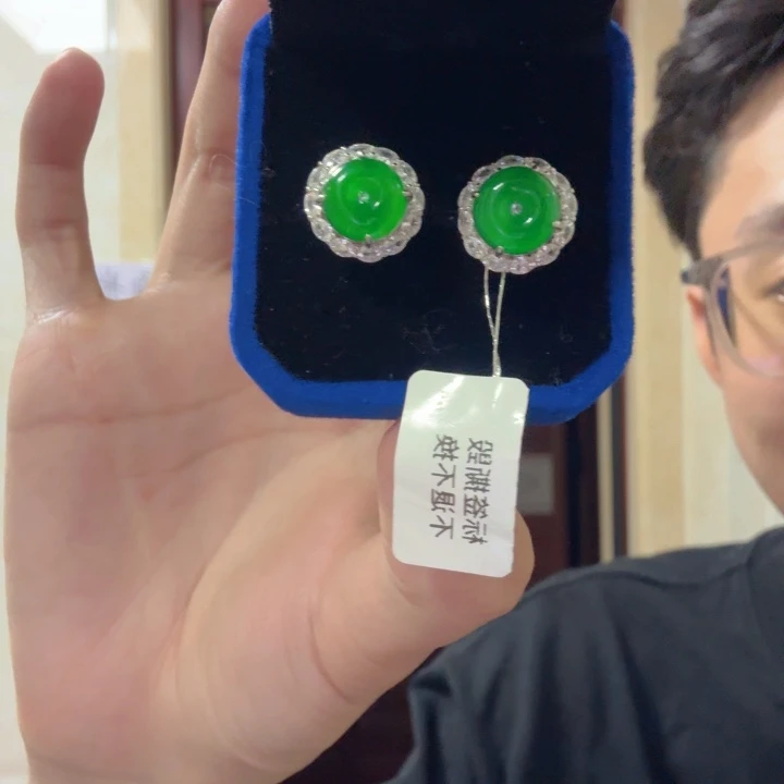 颈饰银S925镶嵌翡翠耳饰