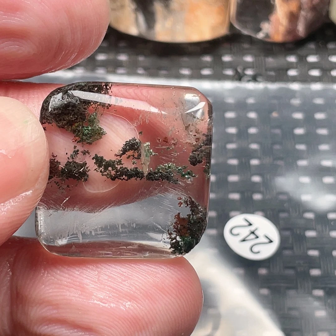 【闪购商品】颈饰未镶嵌水晶来**昭