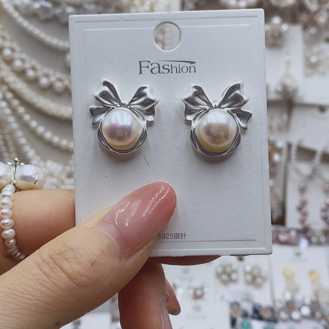 银S925镶嵌淡水珍珠耳饰