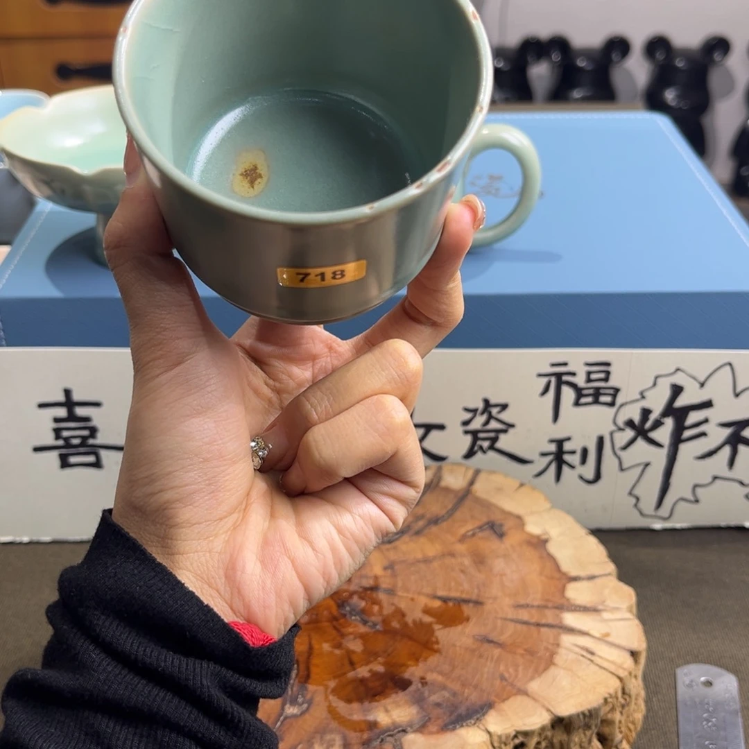 摆件718哈哈哈哈哈哈哈大瑕