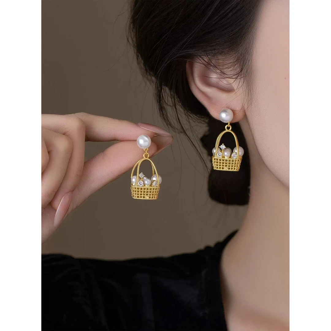 铜合金耳饰 小花篮~花篮耳环女小众设计感耳钉爆款轻奢W038