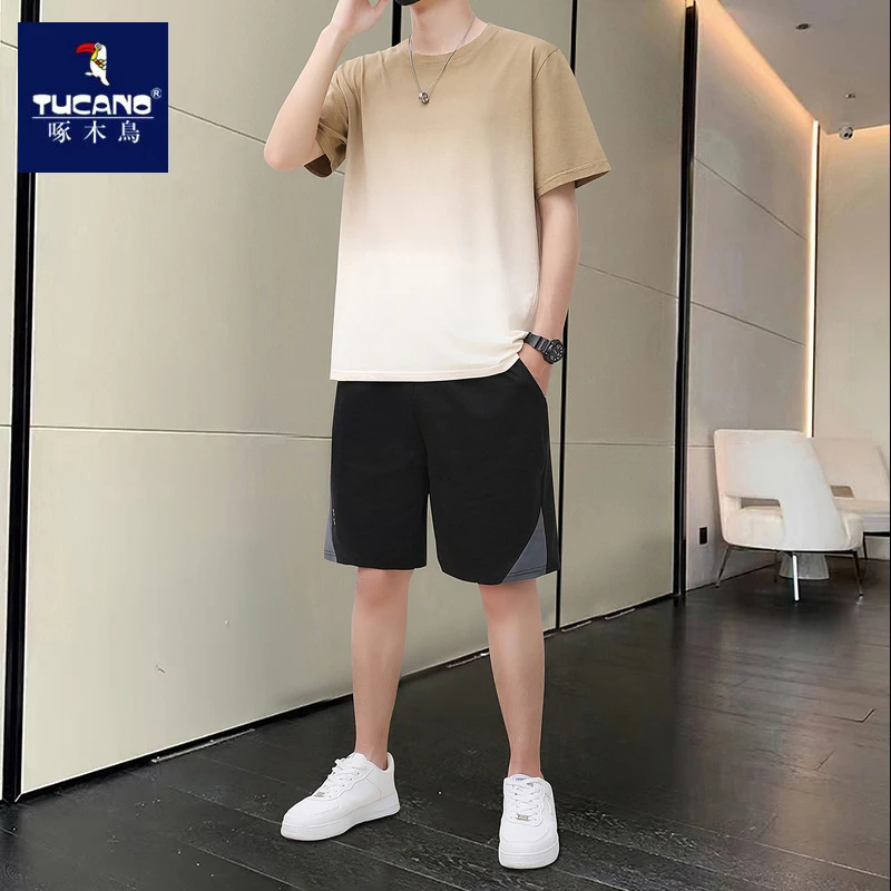 啄木鸟夏季冰丝薄款男士短袖套装凉感渐变T恤休闲运动短裤两件套