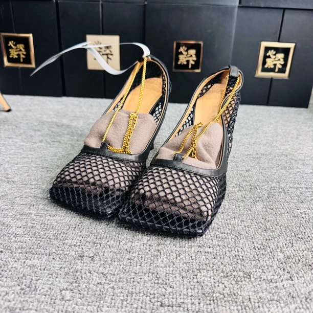 99新 BOTTEGA VENETA/葆蝶家 渔网链条高跟鞋37.5码ysc1632