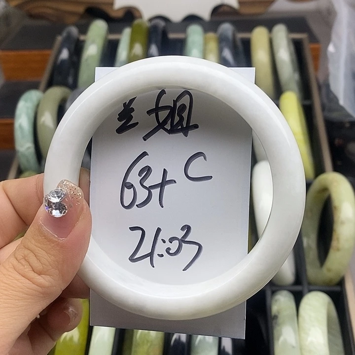 兰***姐蛇纹石玉未镶嵌手镯