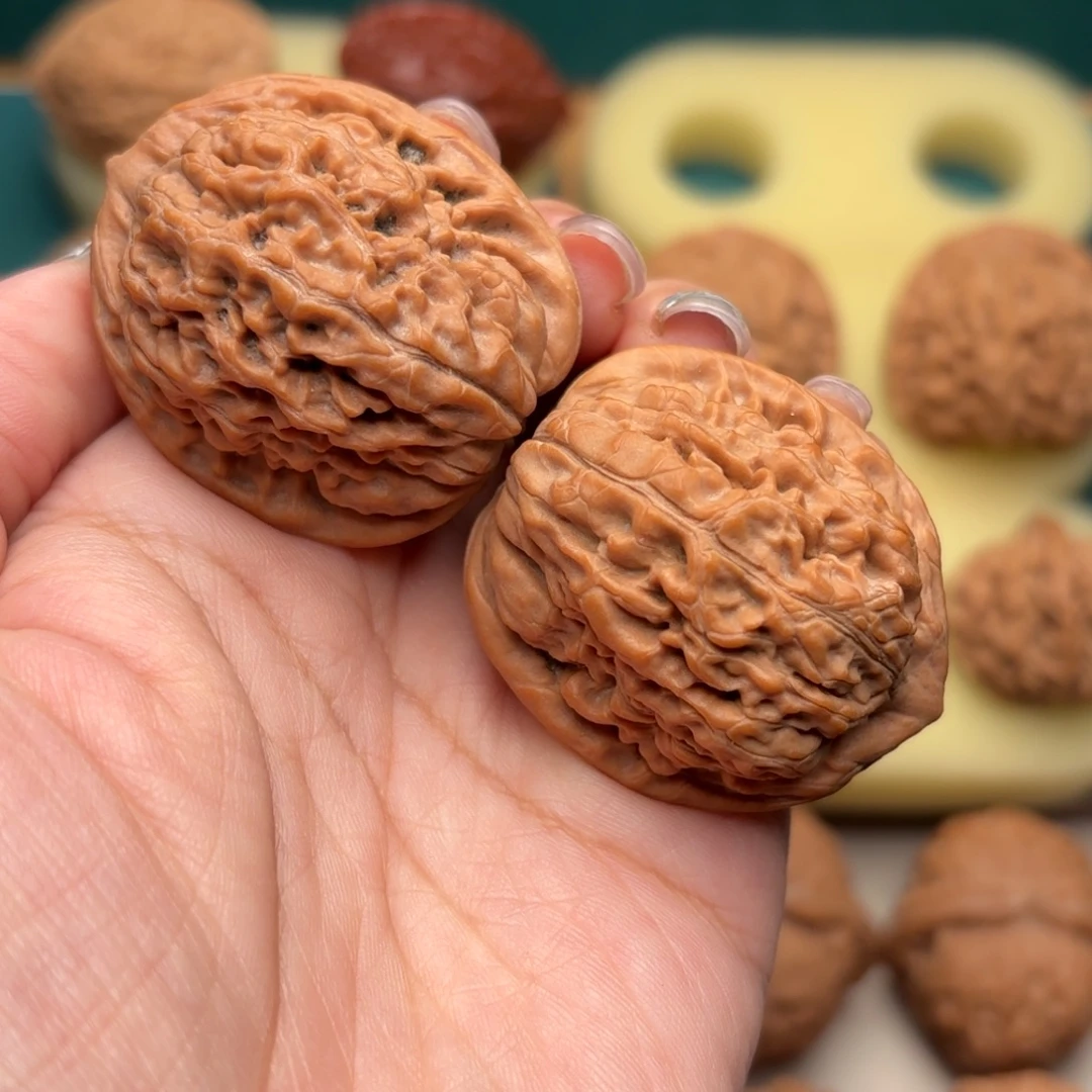 把件文玩核桃原树莲花