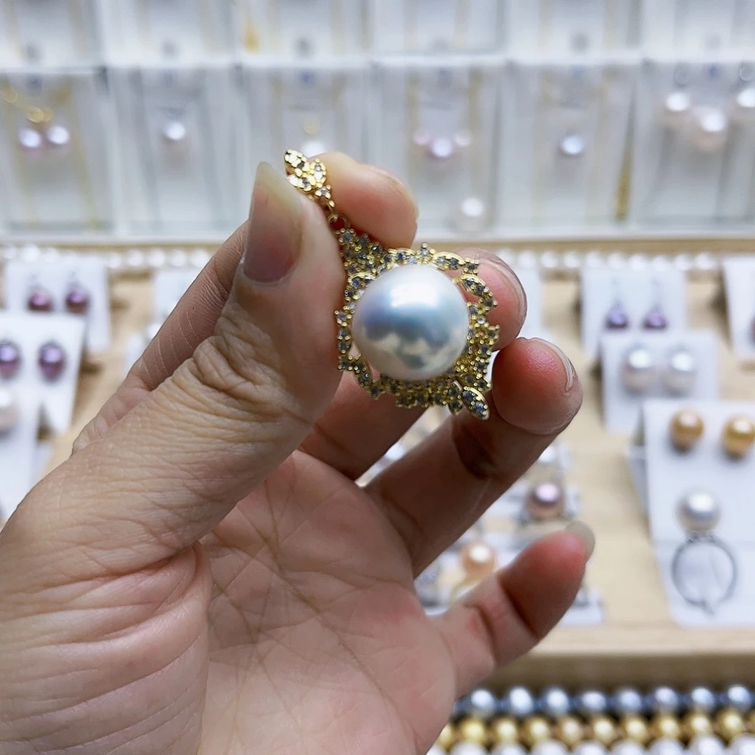 淡水珍珠颈饰合金