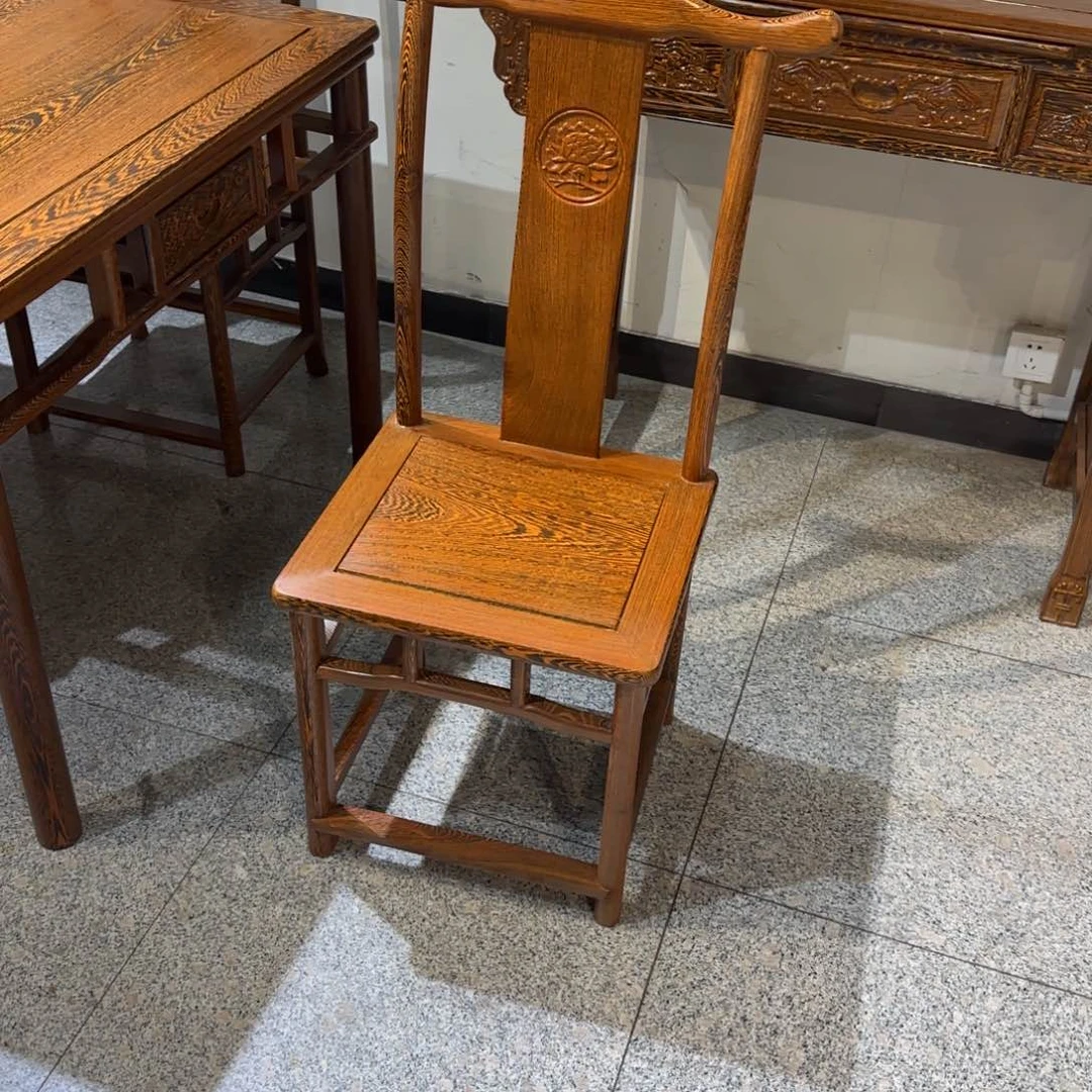 鸡翅木类成套家具事**为坐高45大官帽椅四张
