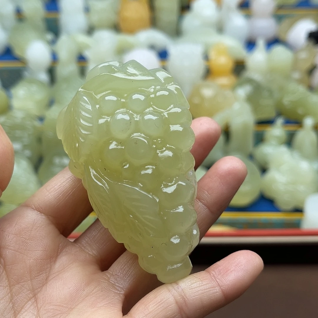 静***乐玉天然桌面小摆件