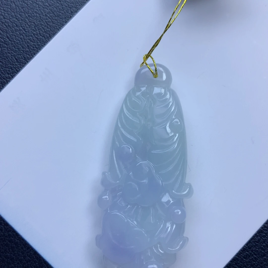 翡翠颈饰未镶嵌白菜