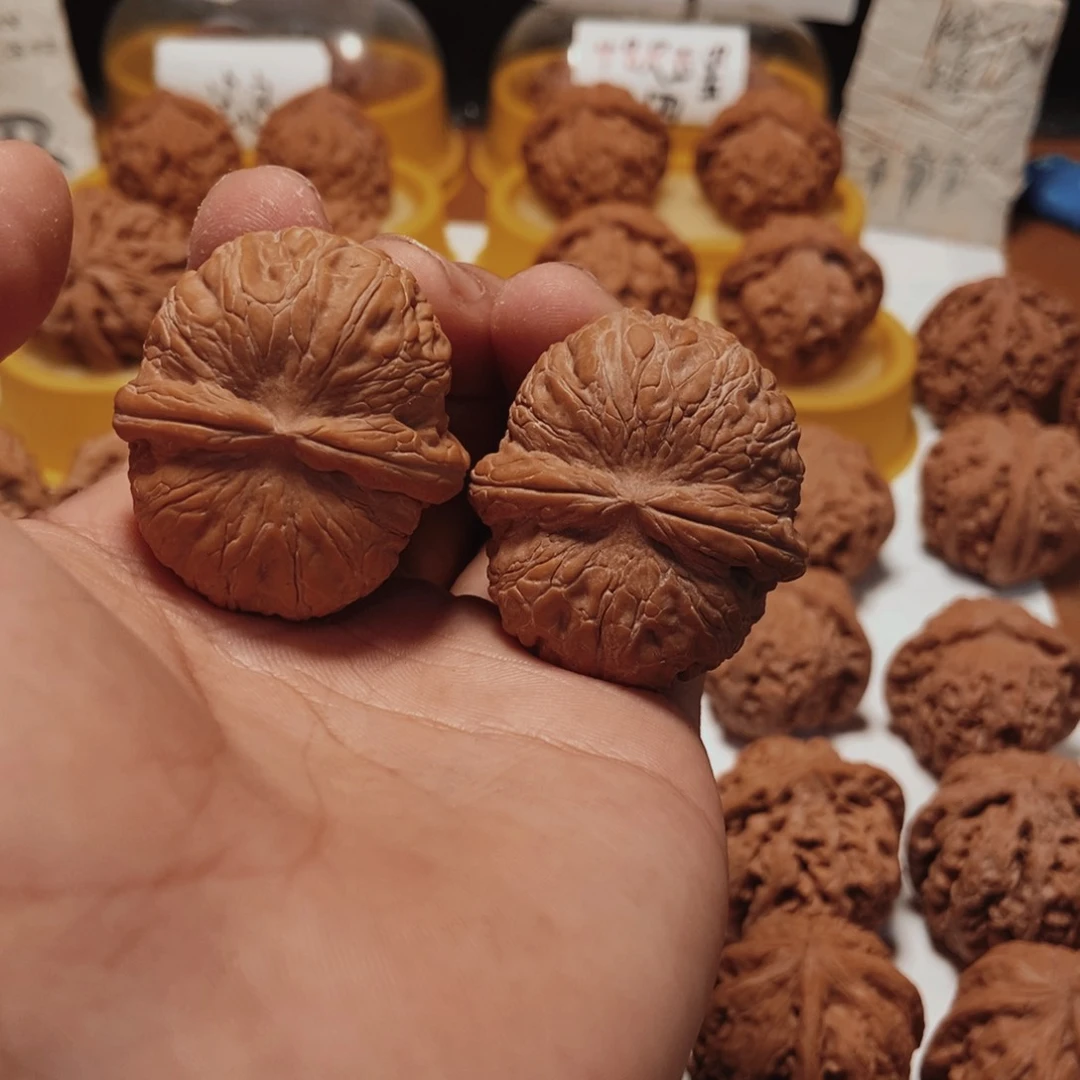 把件文玩核桃假***了元宝