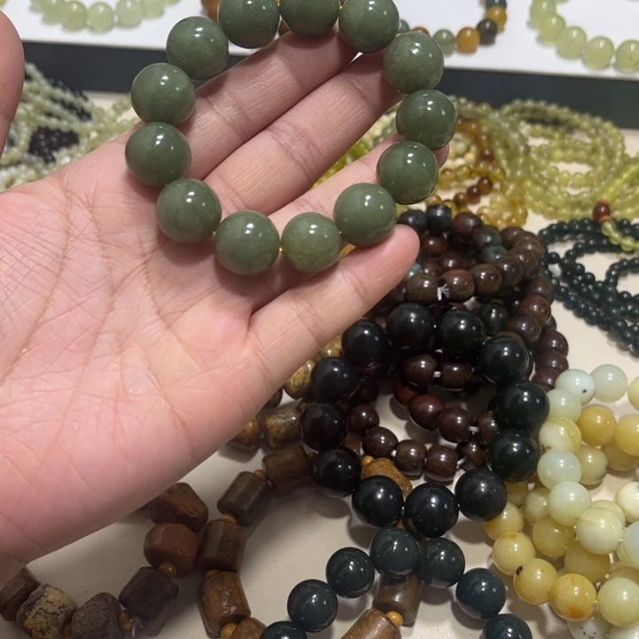 和田玉未镶嵌手链卡16