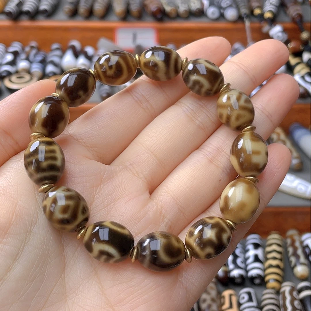 玛瑙/玉髓颈饰未镶嵌过****静