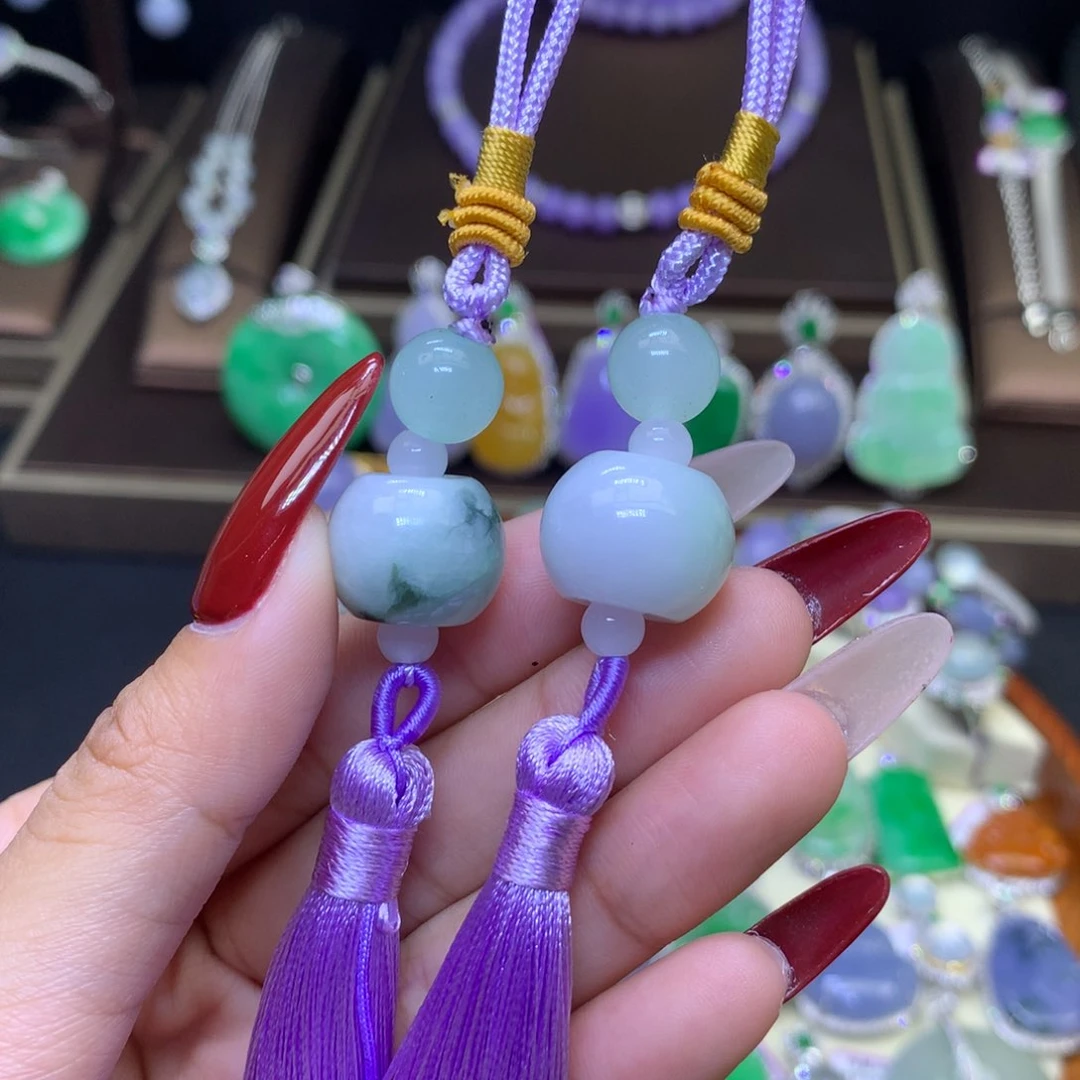 翡翠颈饰未镶嵌天然（不返）