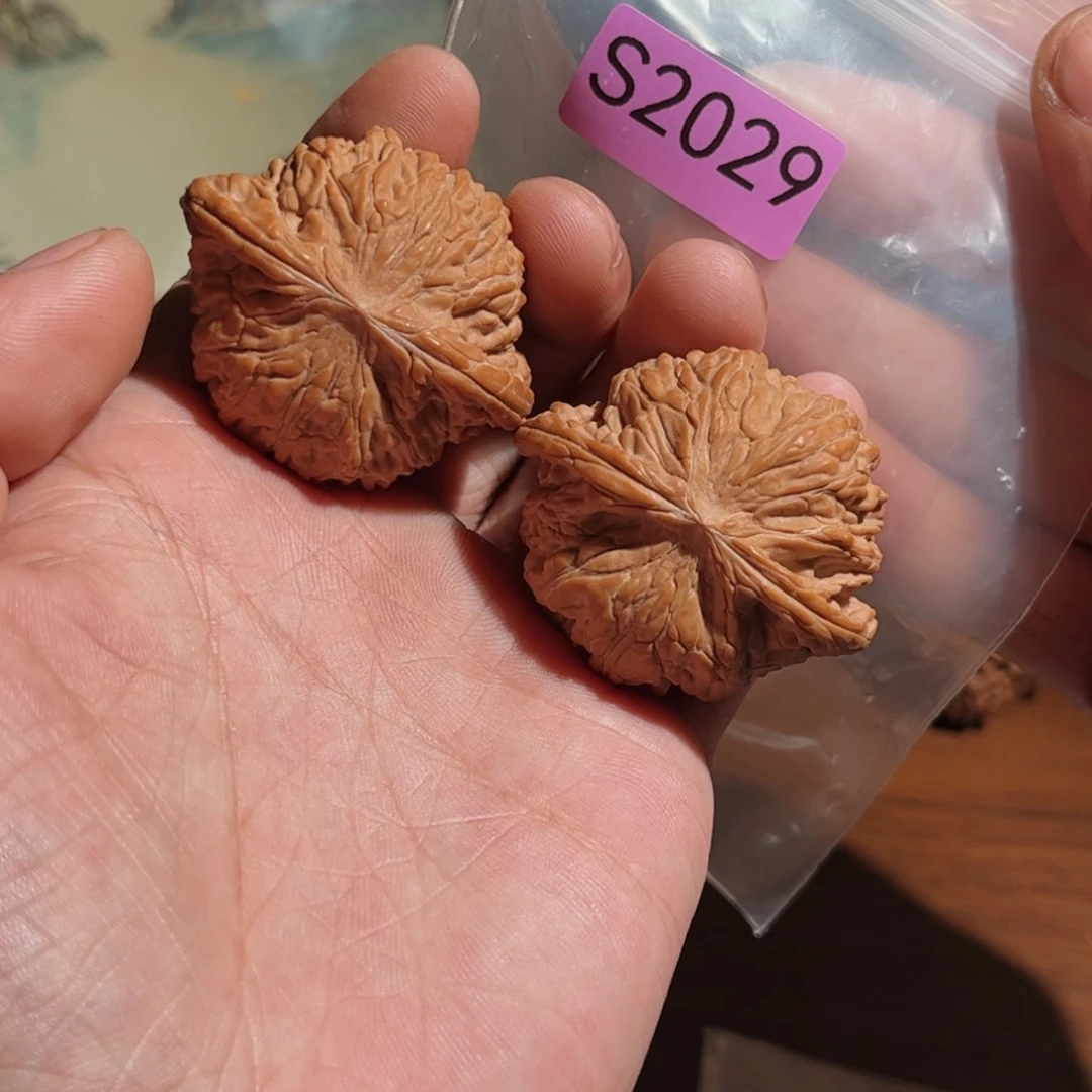 文玩核桃把件磨盘