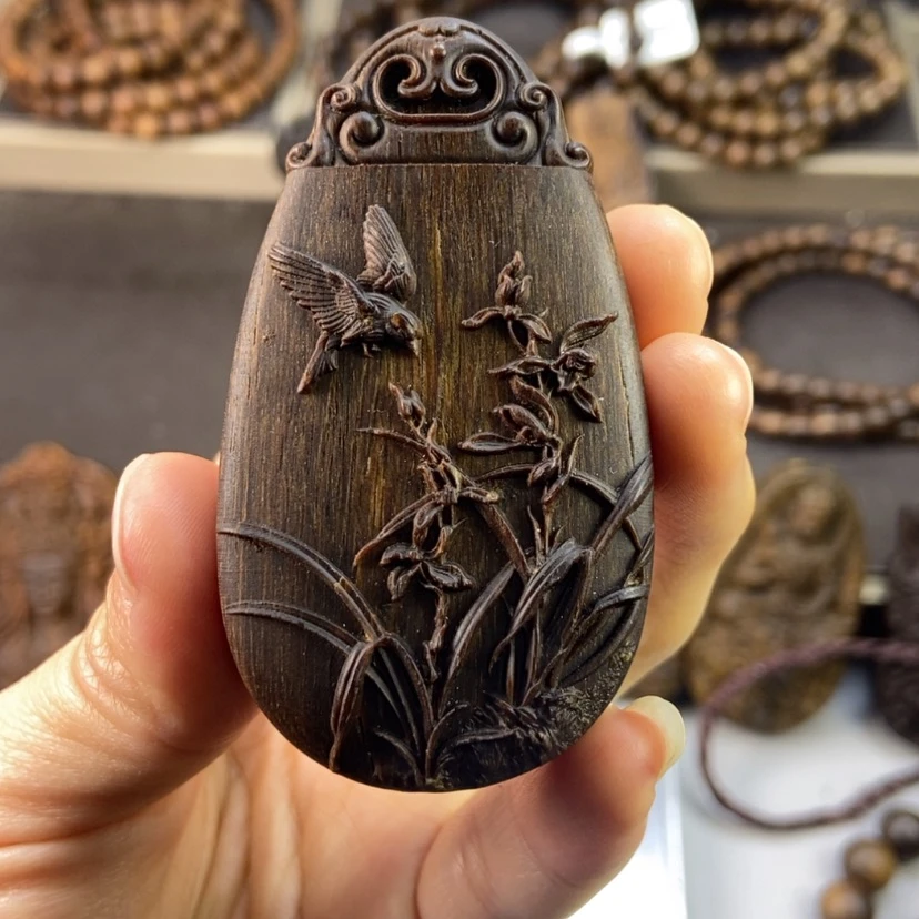 【闪购商品】沉香木吊坠林*越南白棋