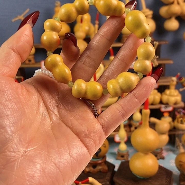 飞****8开播的时候我也是醉了