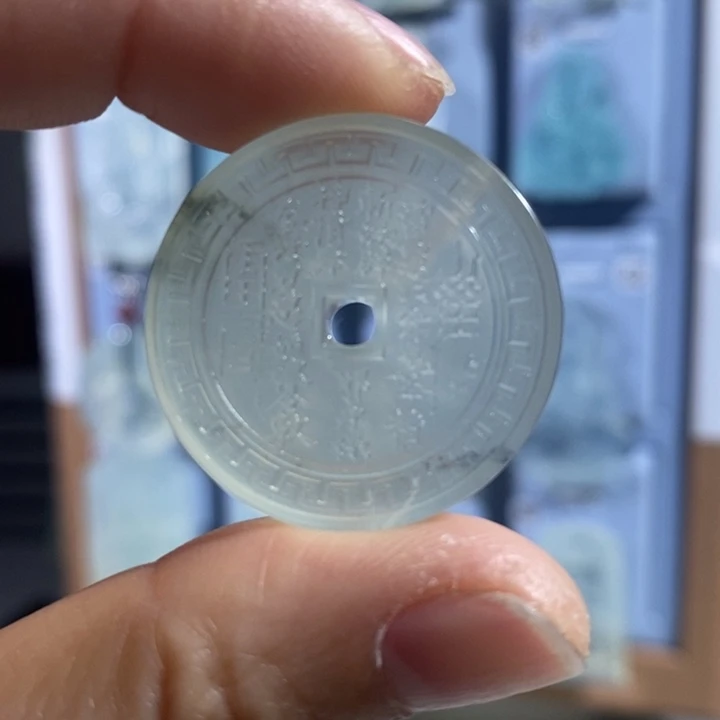 岫玉未镶嵌吊坠吊坠